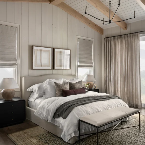 Henrietta Bed